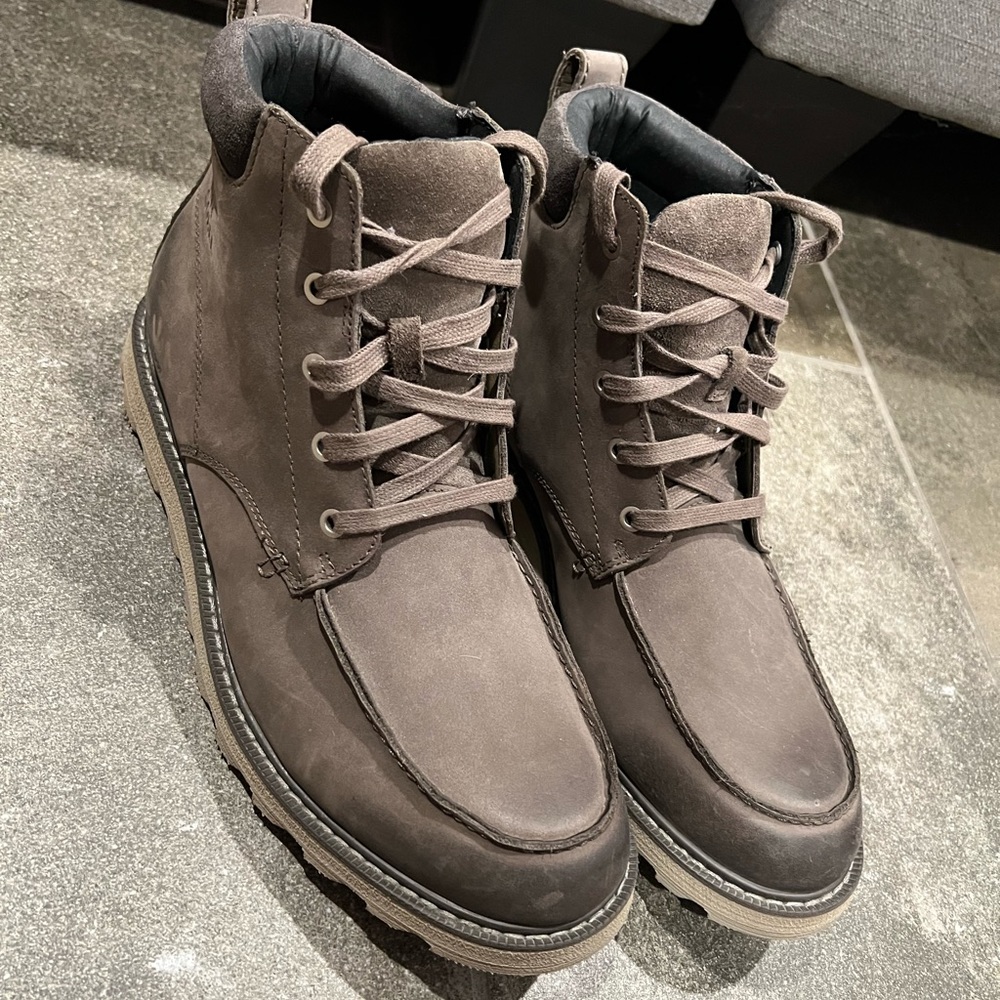 Sorel - Picture 3 of 9